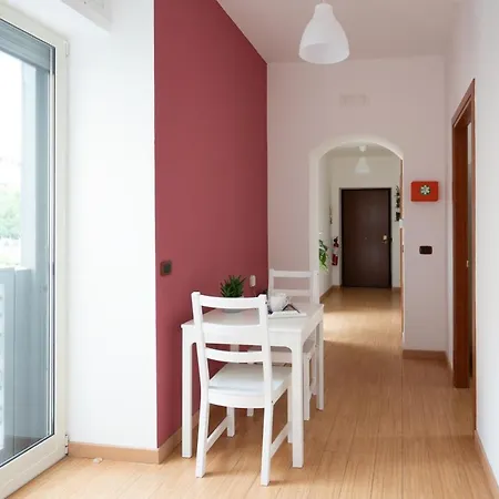 Into Vico Apartment *